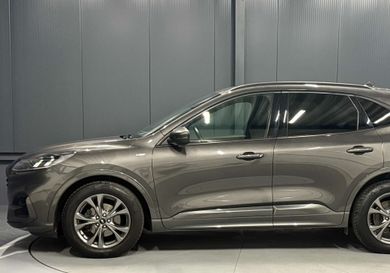 Ford Kuga, 2020