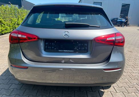 Mercedes-Benz A 200, 2020