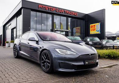Tesla Model S, 2023