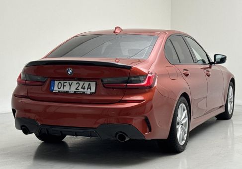 BMW 330, 2020