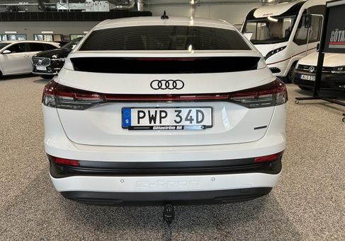 Audi Q4, 2023