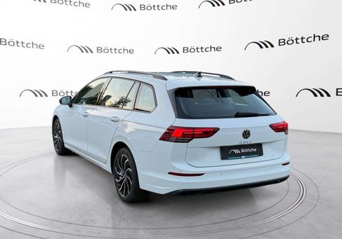 Volkswagen, 2022 3
