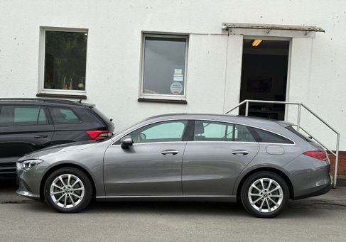 Mercedes-Benz CLA 250, 2022
