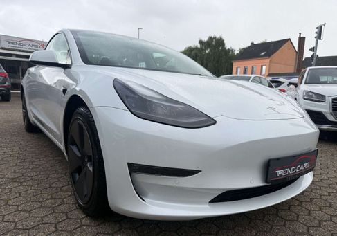 Tesla Model 3, 2022 2