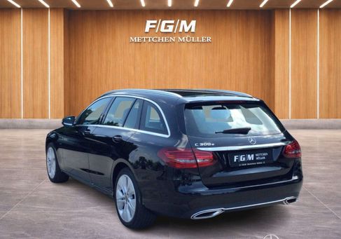 Mercedes-Benz C 300, 2020 2