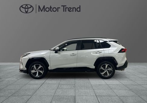 Toyota RAV 4, 2025