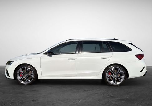 Skoda Octavia, 2022 3