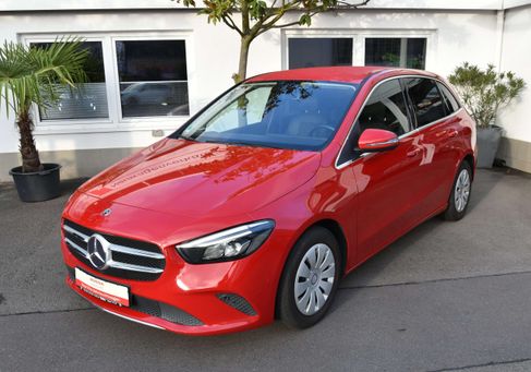 Mercedes-Benz B 180, 2019