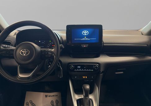 Toyota Yaris, 2024