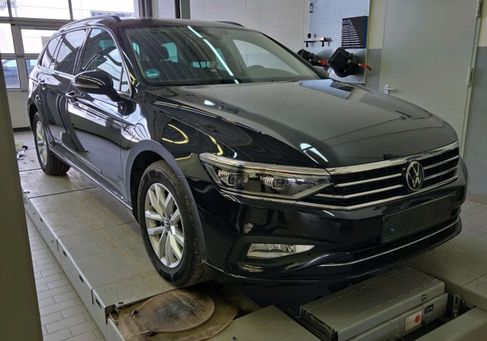 Volkswagen Passat Variant, 2023