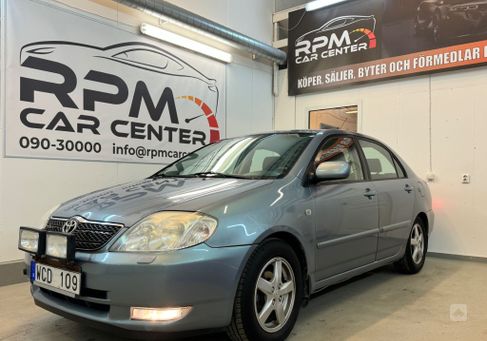 Toyota Corolla, 2004