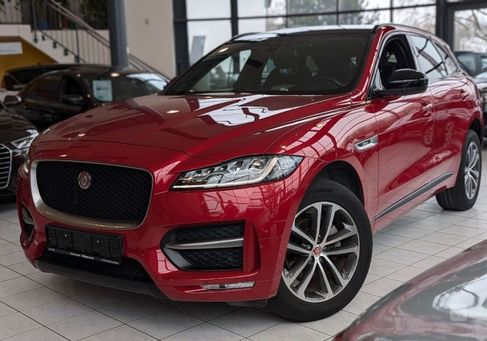 Jaguar F-Pace, 2017