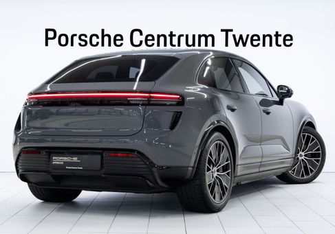 Porsche Macan, 2026 3