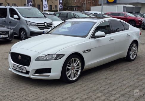 Jaguar XF, 2017