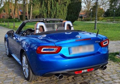 Fiat 124 Spider, 2017