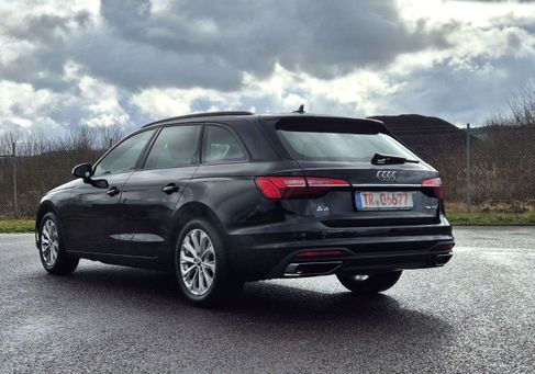 Audi A4, 2022