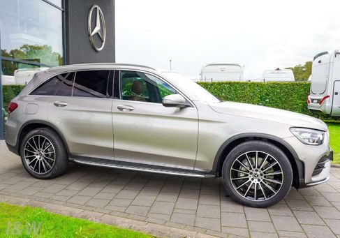 Mercedes-Benz GLC 220, 2019 3
