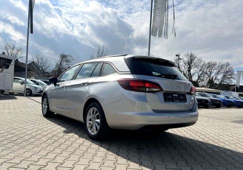 Opel Astra, 2021