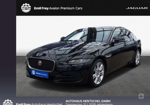 Jaguar XE, 2020