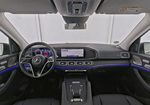 Mercedes-Benz GLE 400, 2025