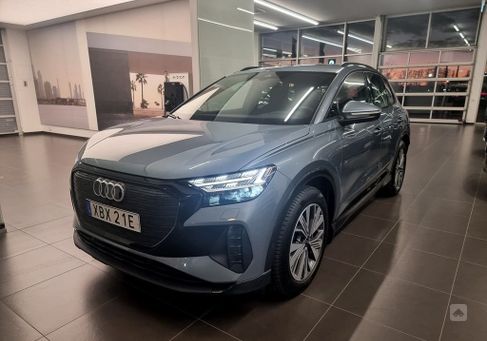 Audi Q4, 2023