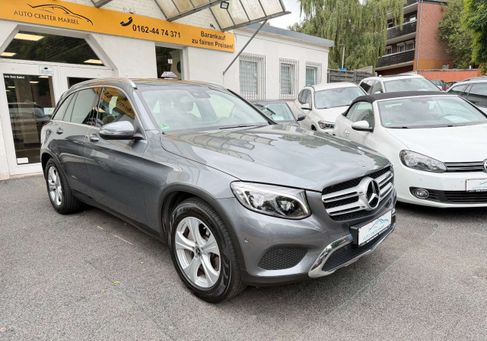 Mercedes-Benz GLC 220, 2018 3
