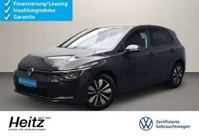 Volkswagen Golf, 2024