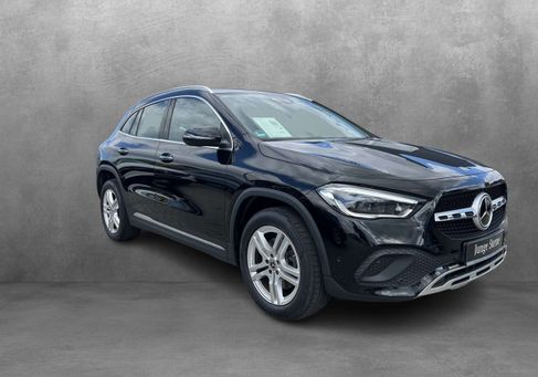 Mercedes-Benz GLA 220, 2023 3