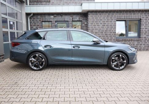 Cupra Leon, 2025