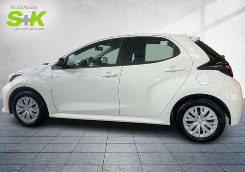 Toyota Yaris, 2024