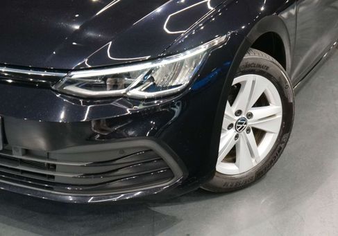 Volkswagen Golf, 2023 2