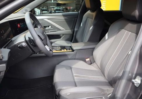 Opel Astra, 2025 3
