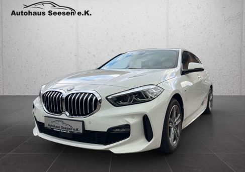 BMW 118, 2021