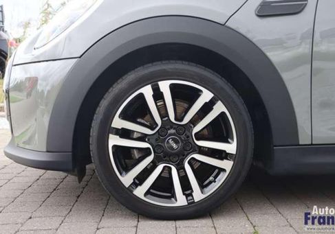 MINI, 2021