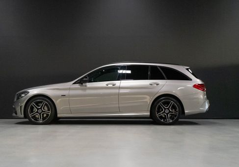 Mercedes-Benz C 300, 2021