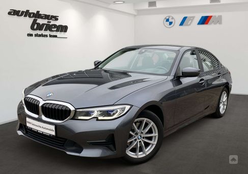 BMW 320, 2021