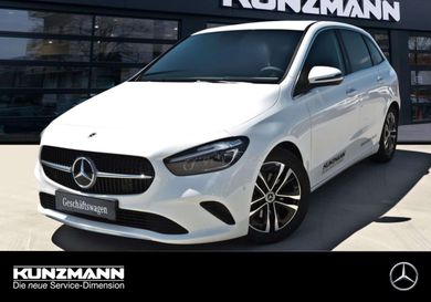 Mercedes-Benz B 180, 2026