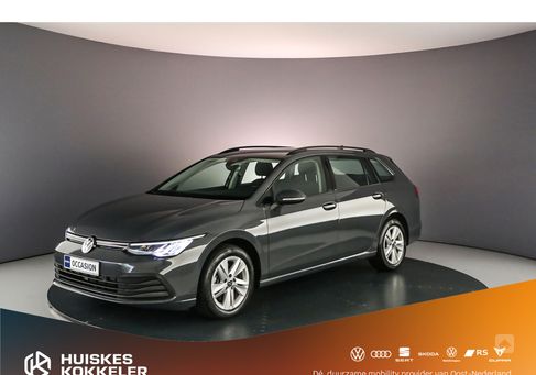 Volkswagen Golf, 2023