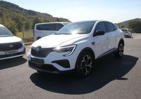 Renault Arkana, 2025 3