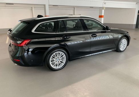 BMW 318, 2020