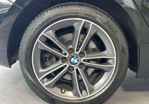 BMW 120, 2023