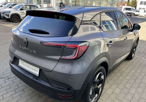 Renault Captur, 2024