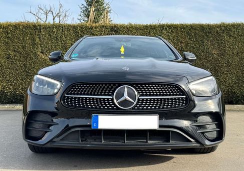 Mercedes-Benz E 300, 2020