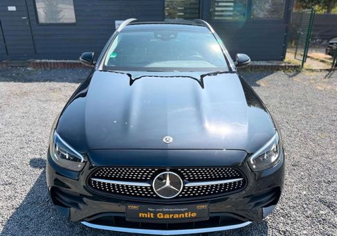 Mercedes-Benz E 300, 2022 2