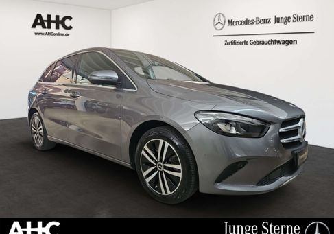 Mercedes-Benz B 250, 2022 2