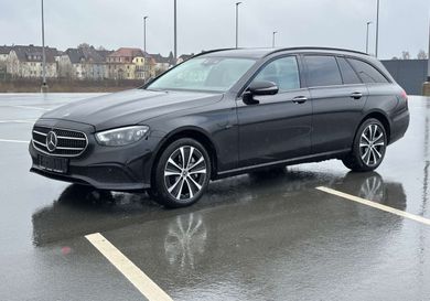 Mercedes-Benz E 300, 2020