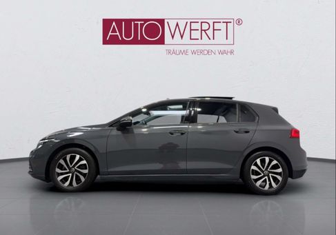 Volkswagen Golf, 2022 3