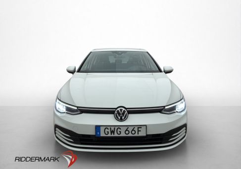 Volkswagen Golf, 2022