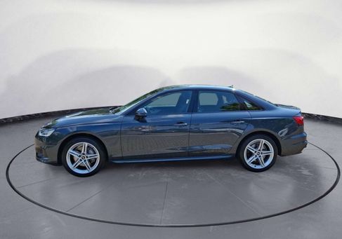 Audi A4, 2022