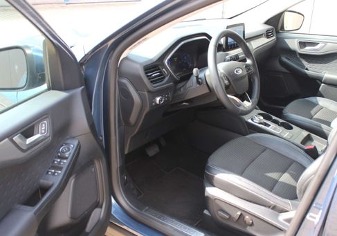 Ford Kuga, 2021
